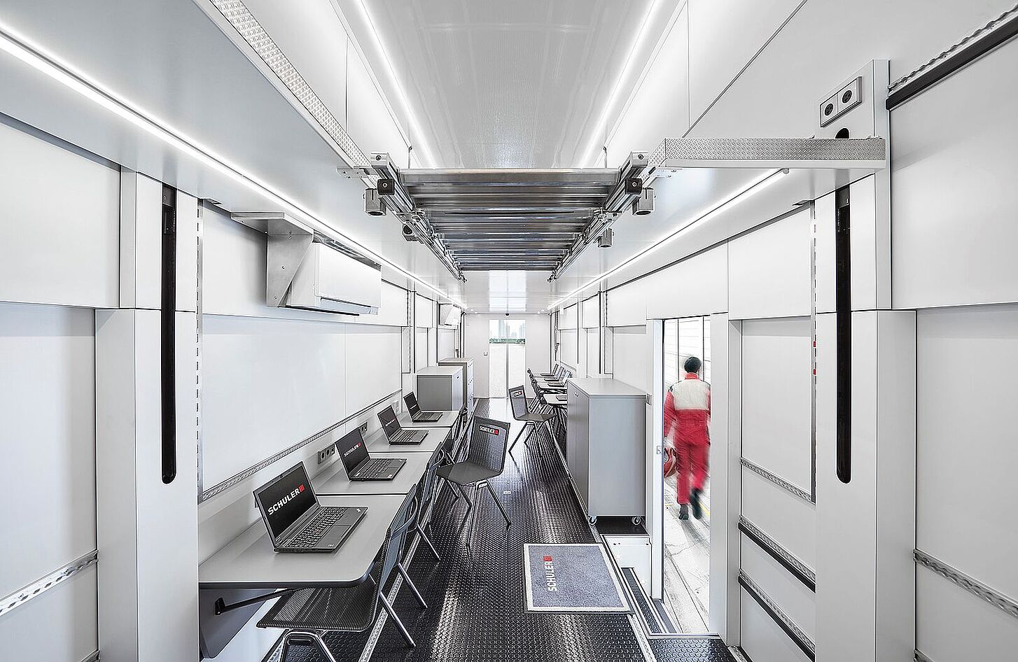 Motorsport Race Trailer Transport Logistics
