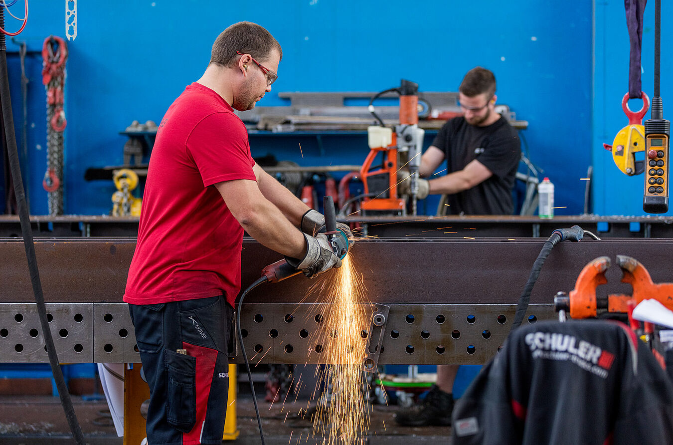 Schuler Trucks - Jobs & Karriere - Schlosser Metallbauer Schuler Trucks - Jobs & Karriere - Schlosser Metallbauer