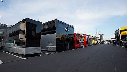 Schuler Trucks - Race Base - Mercedes AMG F1