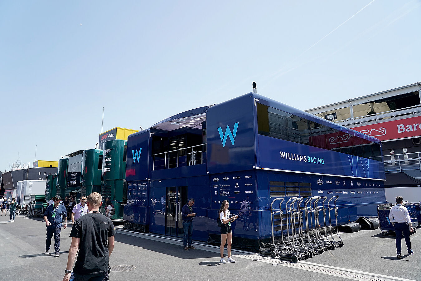 Schuler Trucks - Race Base - Williams F1