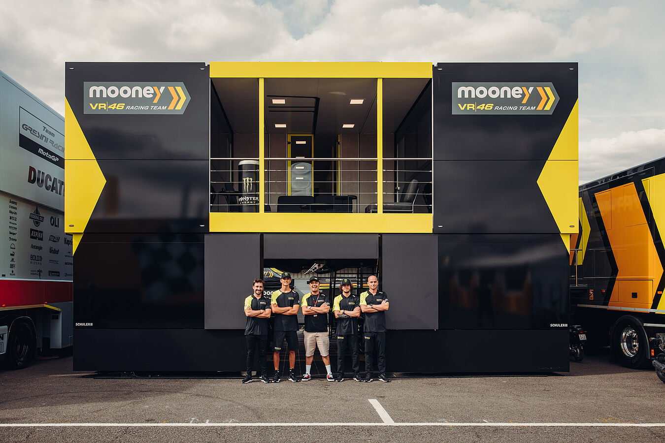 SCHULER_RACE_BASE_SRB_700_mooney_vr46_racing_team