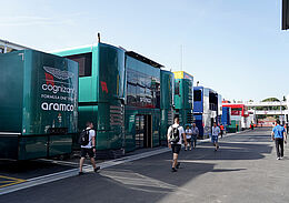 Schuler Trucks - Race Base - Aston Martin F1