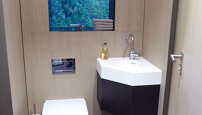 Schuler Trucks - Motorhome - Driver Suite Lewis Hamilton