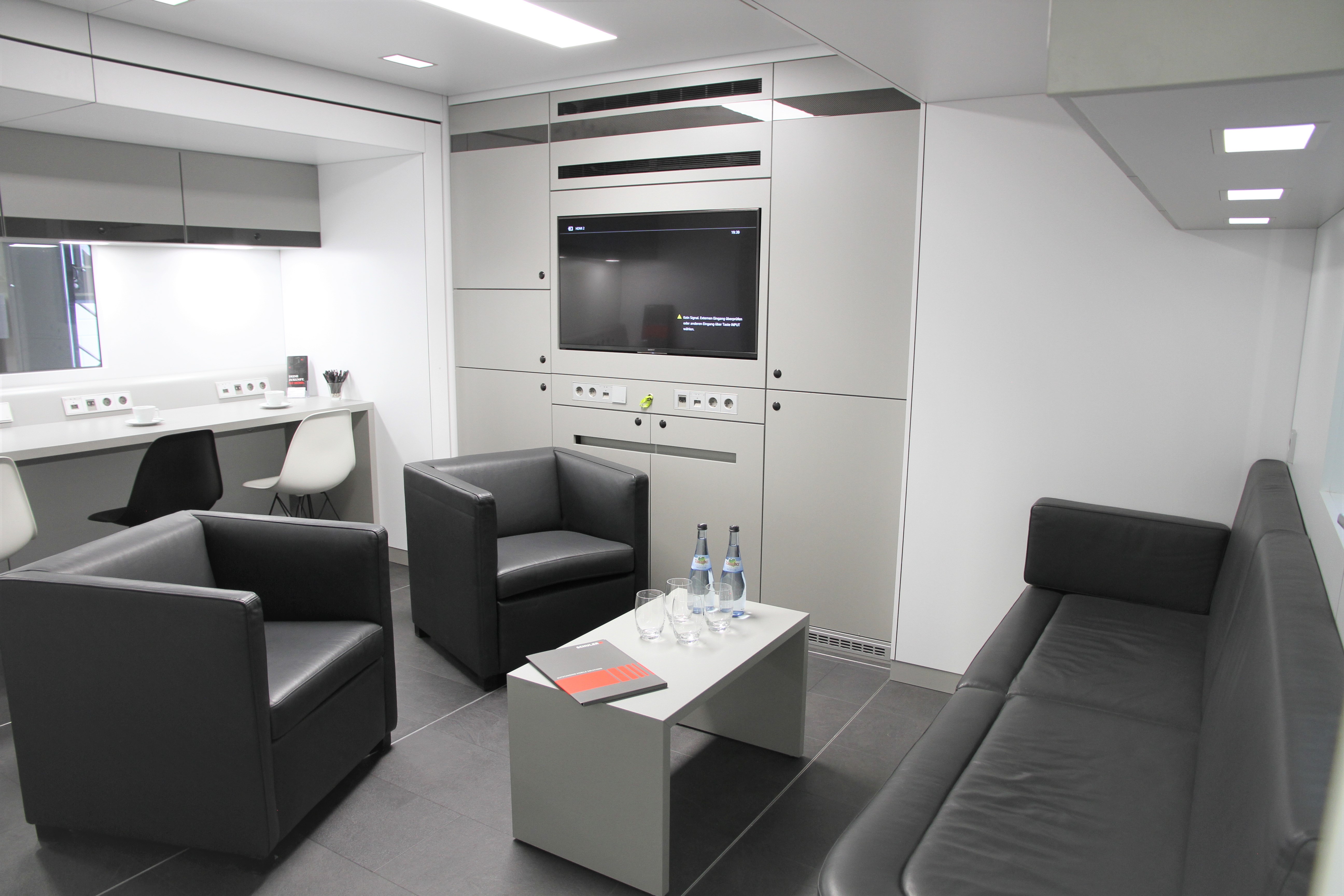 SCHULER_RACE_TRAILER