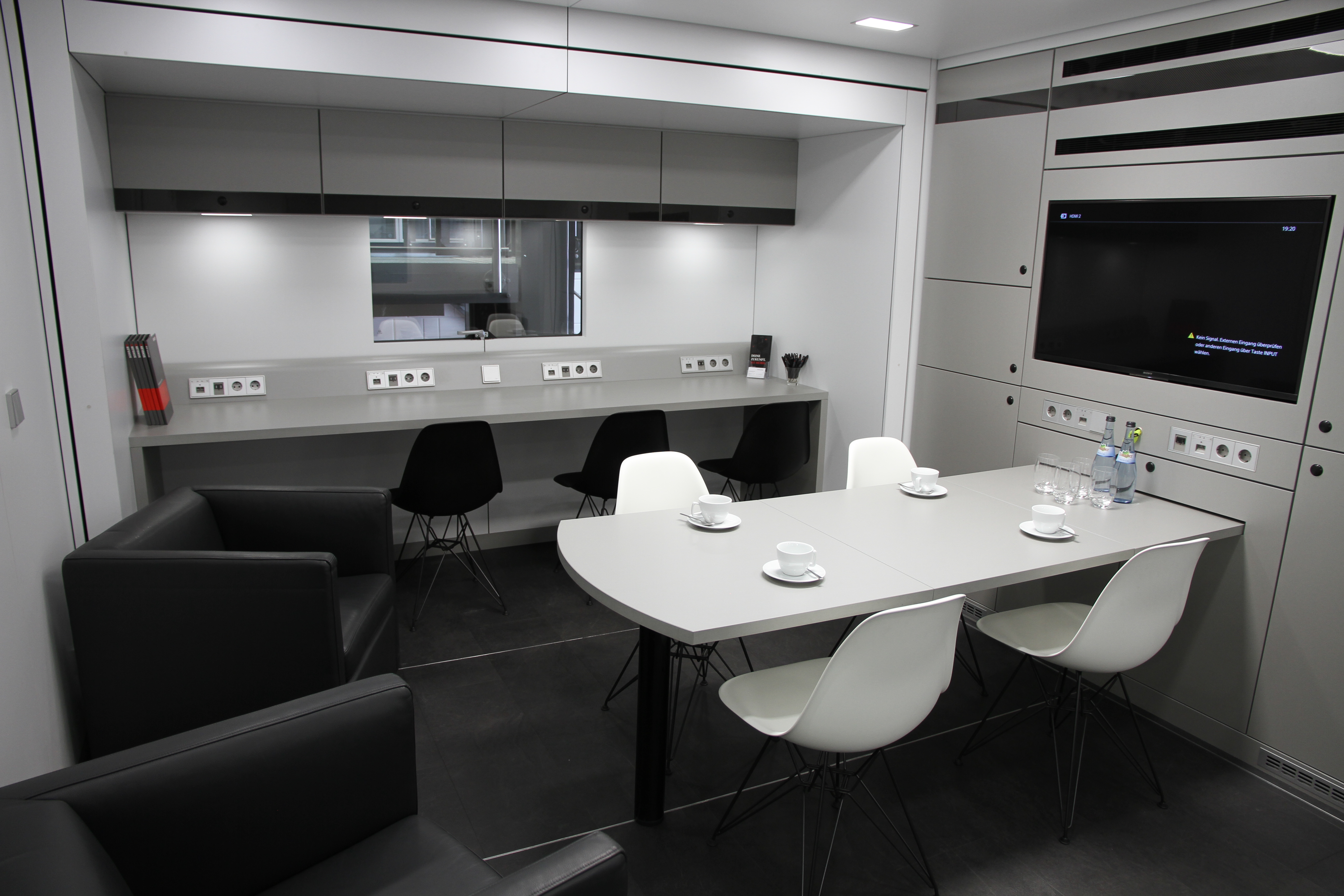 SCHULER_RACE_TRAILER