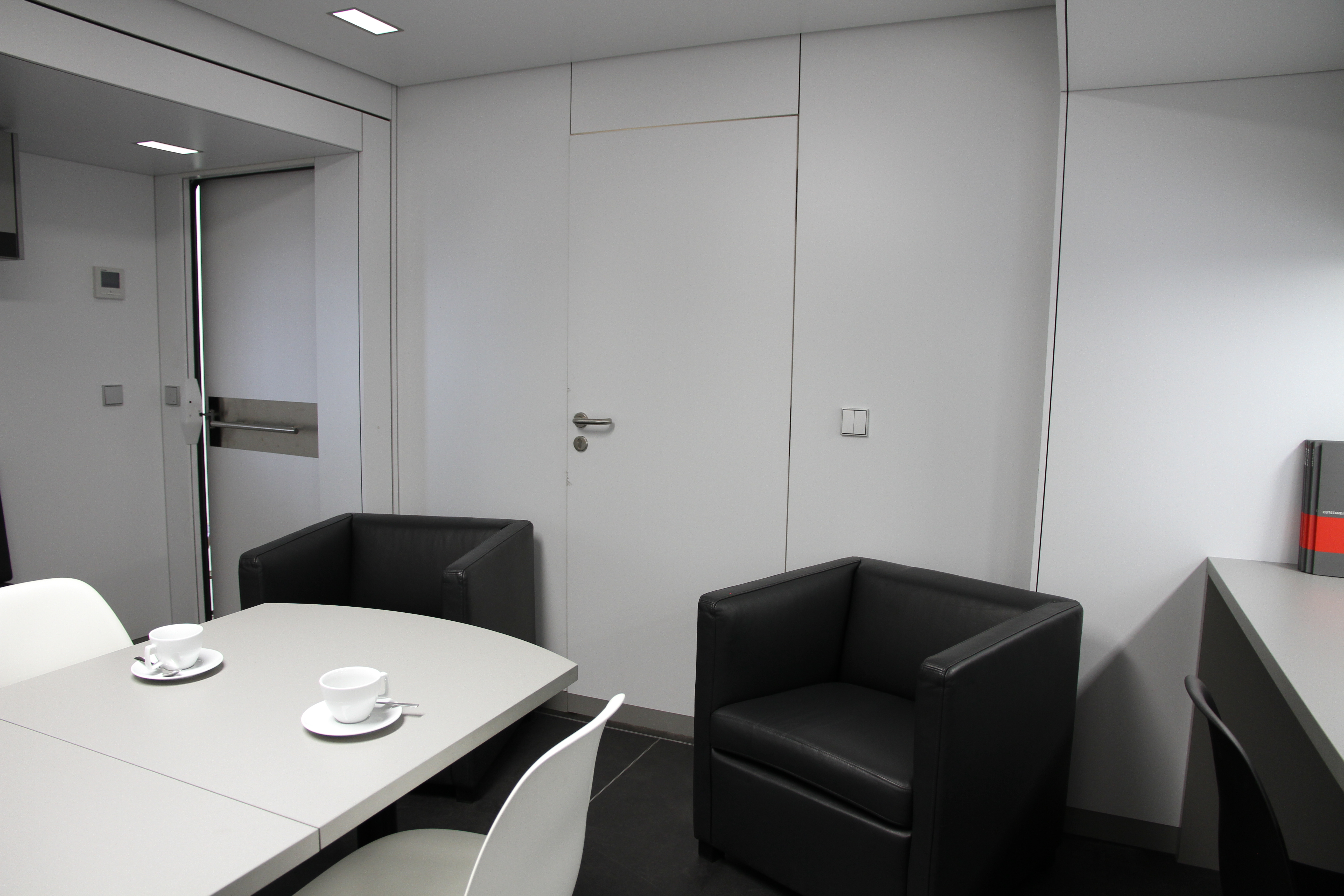 SCHULER_RACE_TRAILER