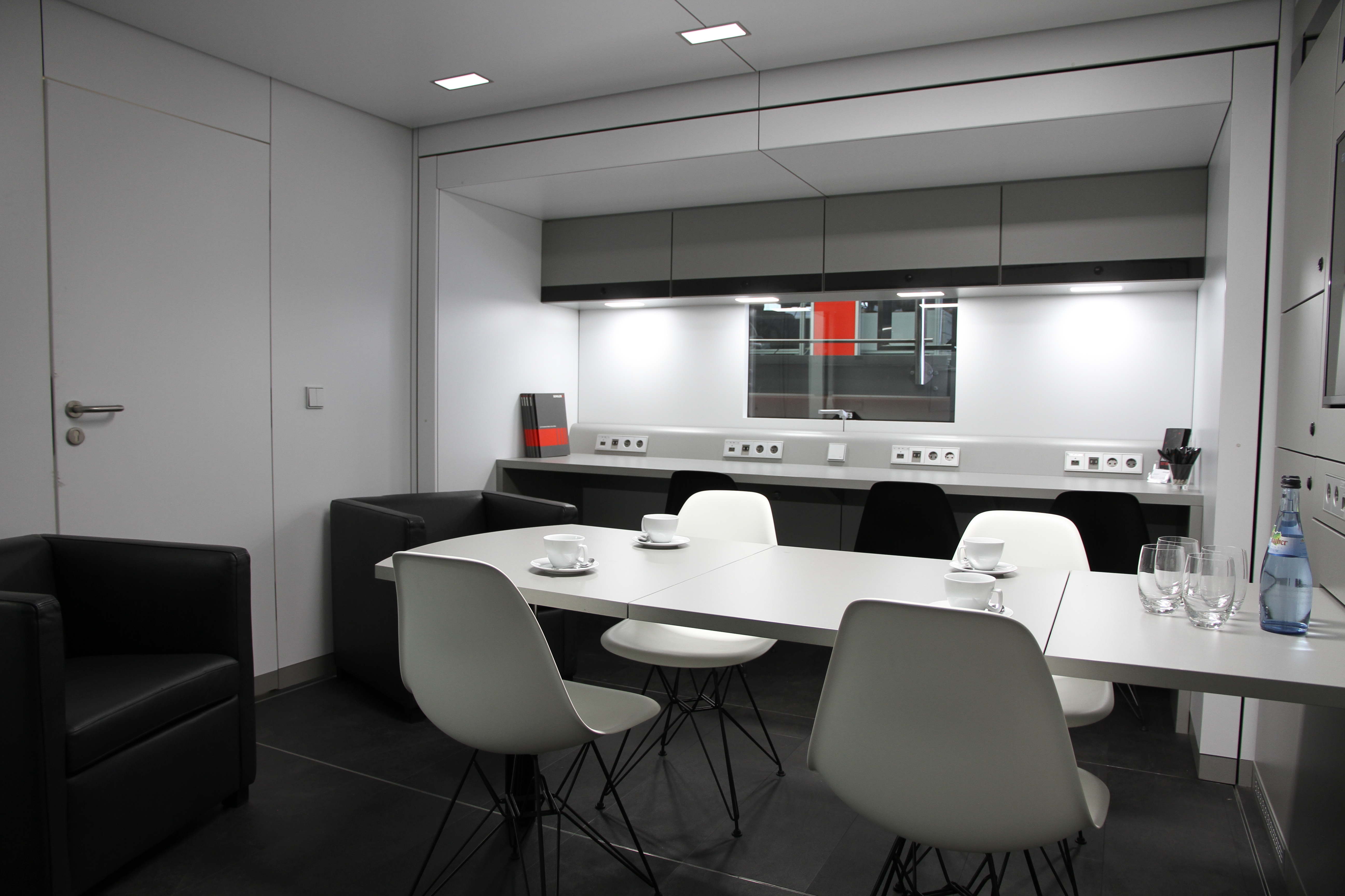 SCHULER_RACE_TRAILER