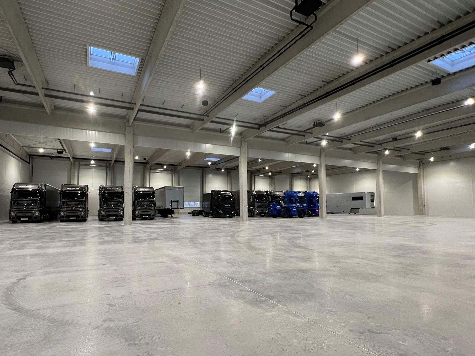 SCHULER_MOTORSPORT_WINTER_PADDOCK